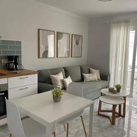 Cozy Near The Dunes Lägenhet